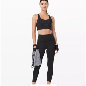 Lulu Lemom Wunder Under Black Leggings Size 4